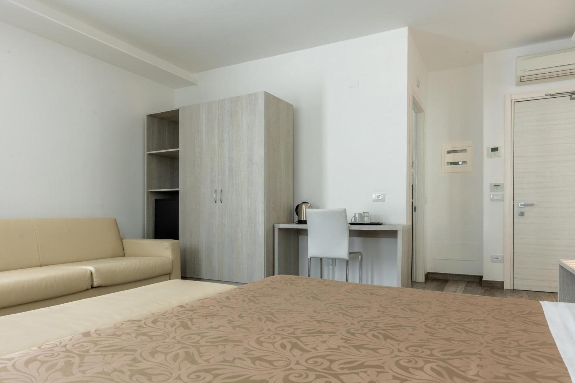 Hotel Italia Γκάρντα Δωμάτιο φωτογραφία