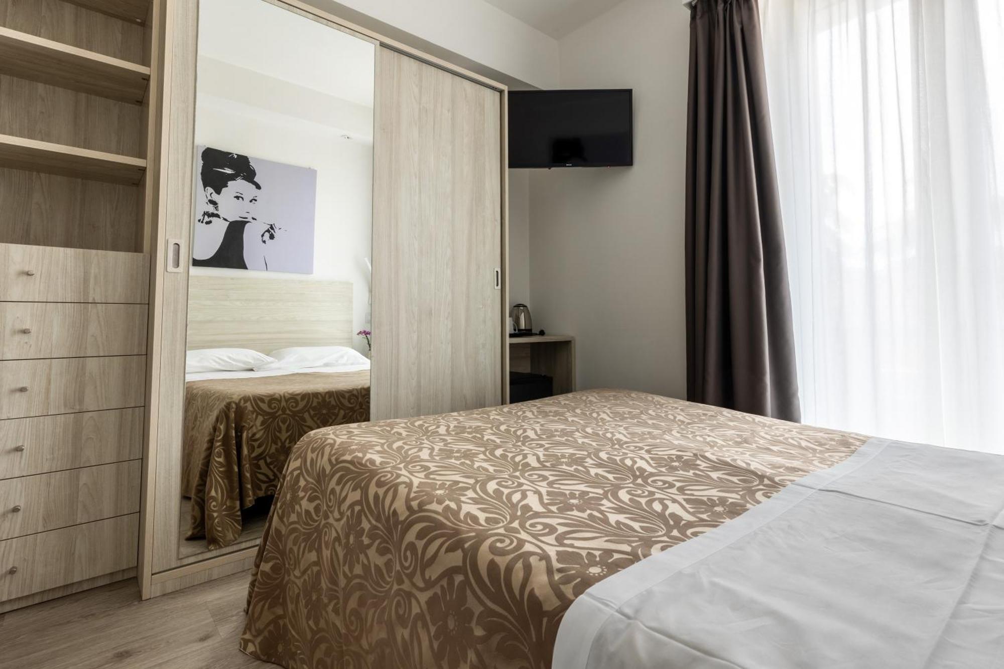 Hotel Italia Γκάρντα Δωμάτιο φωτογραφία