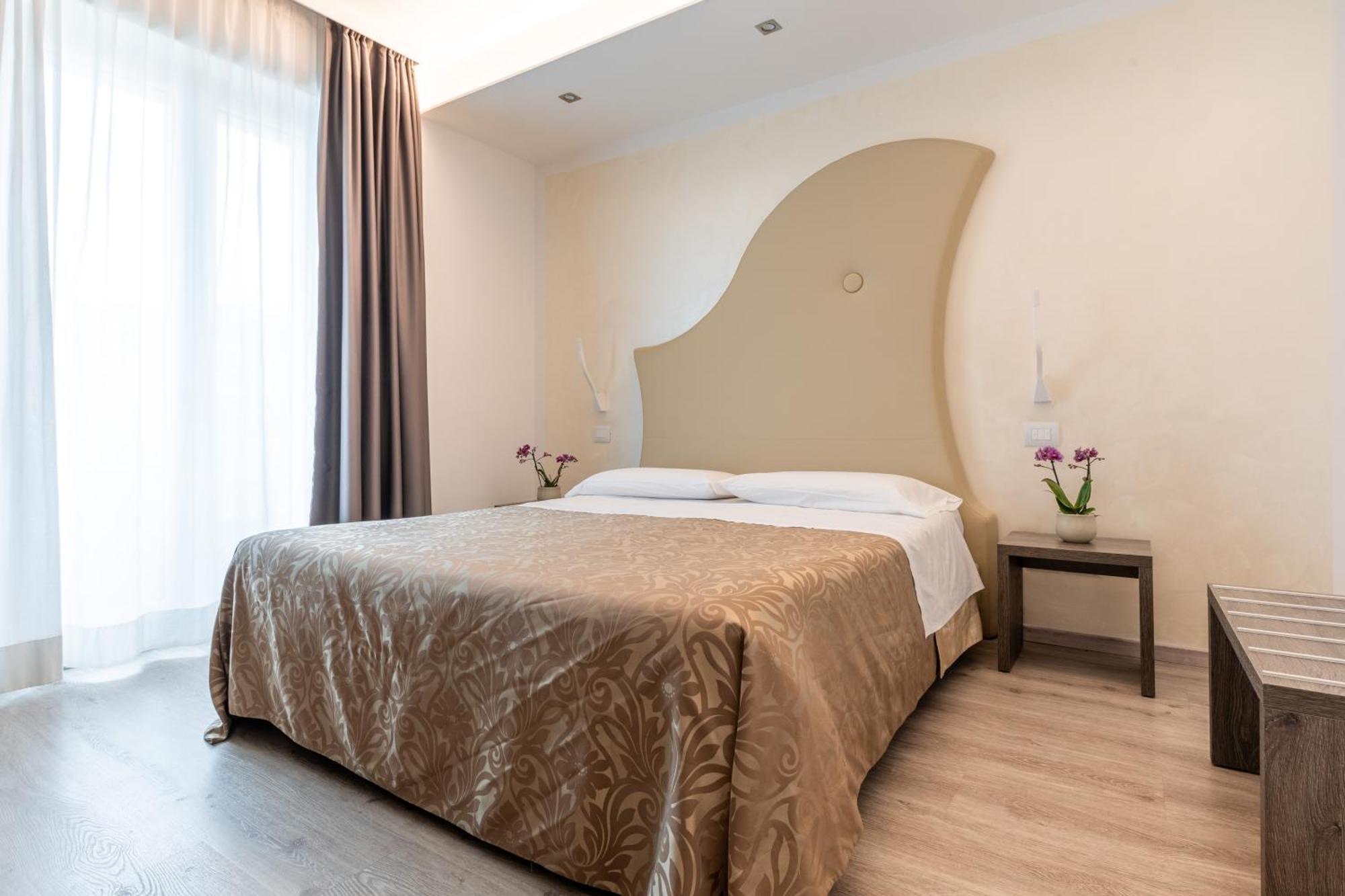 Hotel Italia Γκάρντα Δωμάτιο φωτογραφία